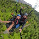 Saut en parapente enfant